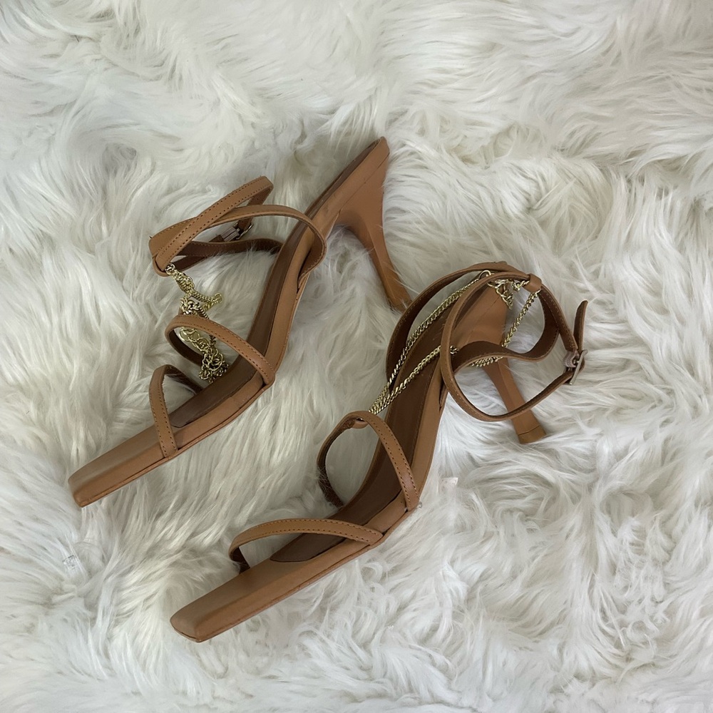 NEW REVOLVE Alohas Camel Chain Strap Leather Heeled Open Square Toe Sandals 8.5 - Picture 5 of 9